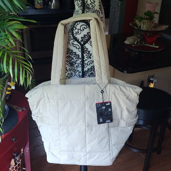 Puma Puffy Tote Bag - Picture 1 of 15